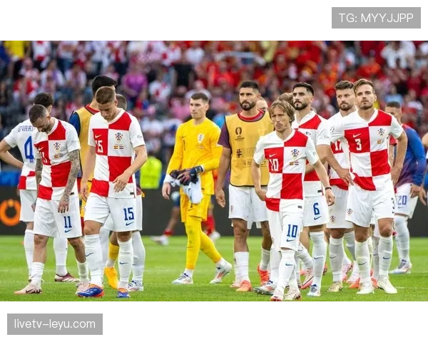 克罗地亚与塞尔维亚欧洲杯激战正酣，对决升级引燃赛场