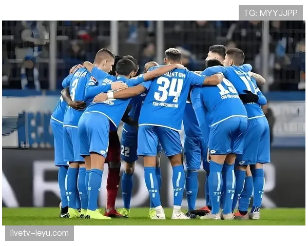 卡瓦尼再显神勇，关键进球助球队力克强敌