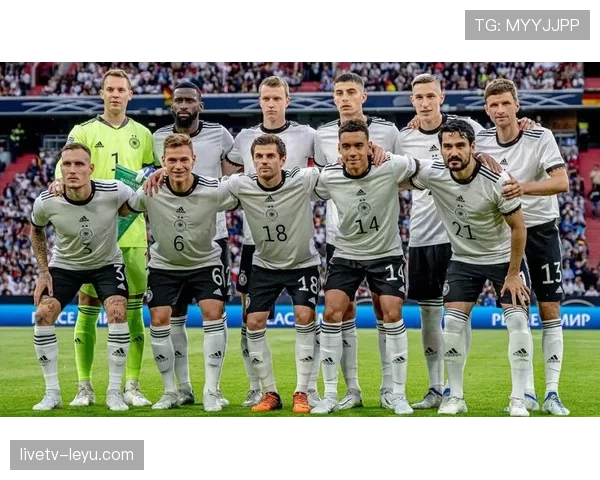 诺伊尔状态回暖，世界杯精彩表现助德国队再启荣誉征程