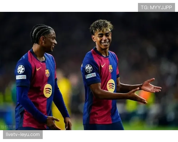 莱万多夫斯基携手亚马尔强势开局，共启新赛季冠军征程