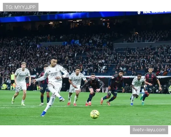 姆巴佩左路突破建功，状态回暖助球队再创佳绩